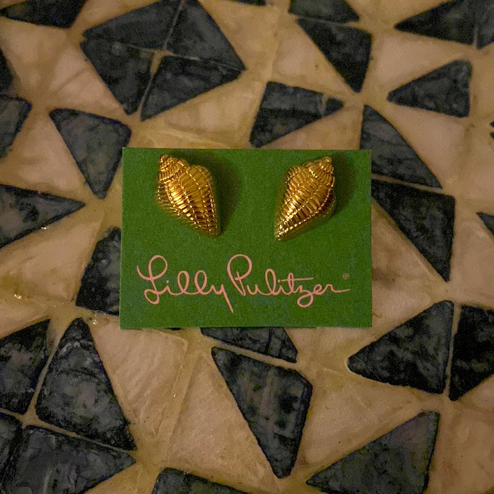 Lilly Pulitzer Shell Earrings